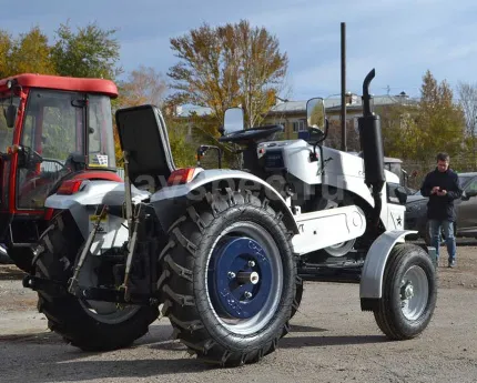 Трактор Трактор СКАУТ Т-220B 